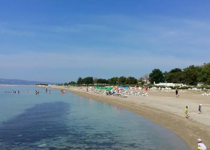 Domenica Daire Omiš