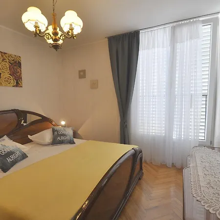 Apartment Domenica *