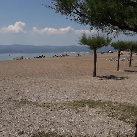 Apartment Domenica Omis